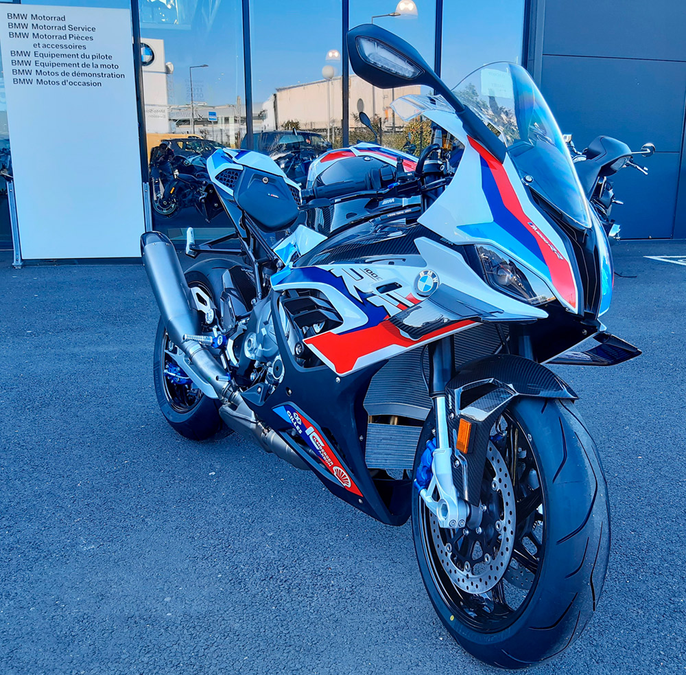 BMW M 1000 RR